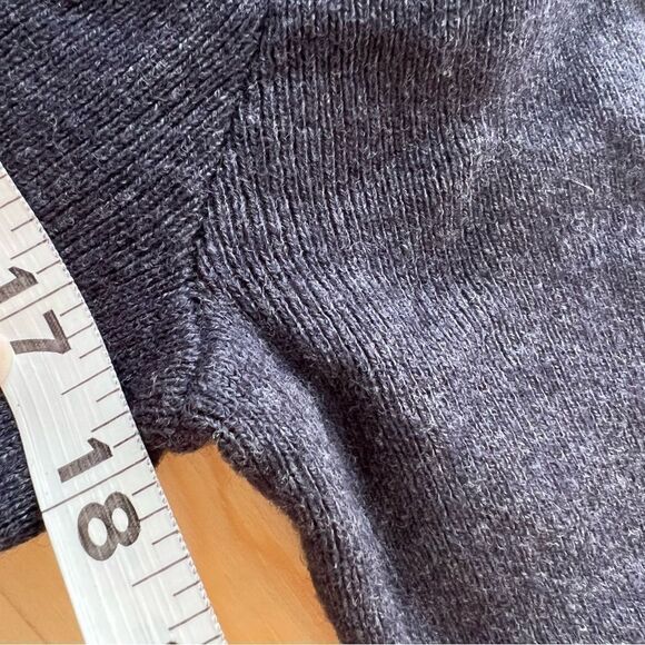 Cupcakes and Cashmere NWT Jason off the shoulder sweater dress heather gray M - Picture 5 of 6